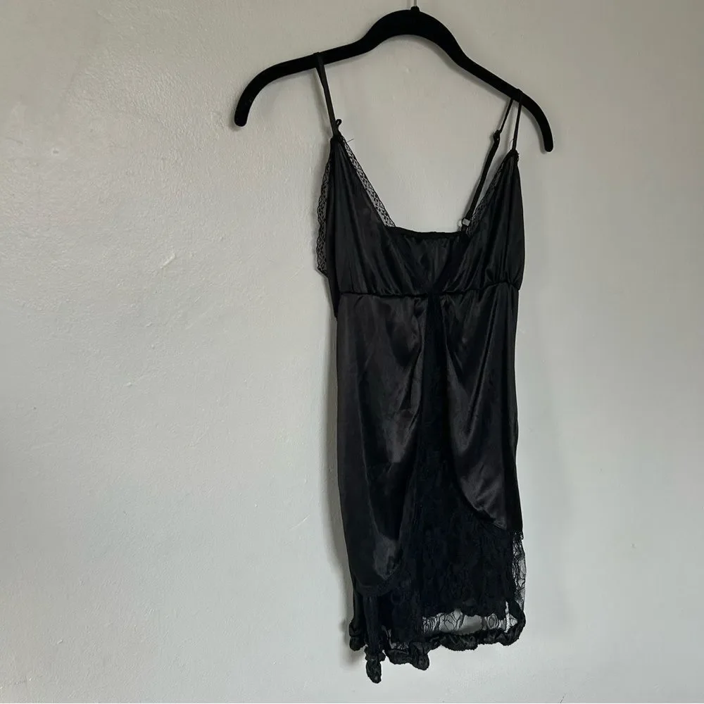 Sleek Black Lace Chemise